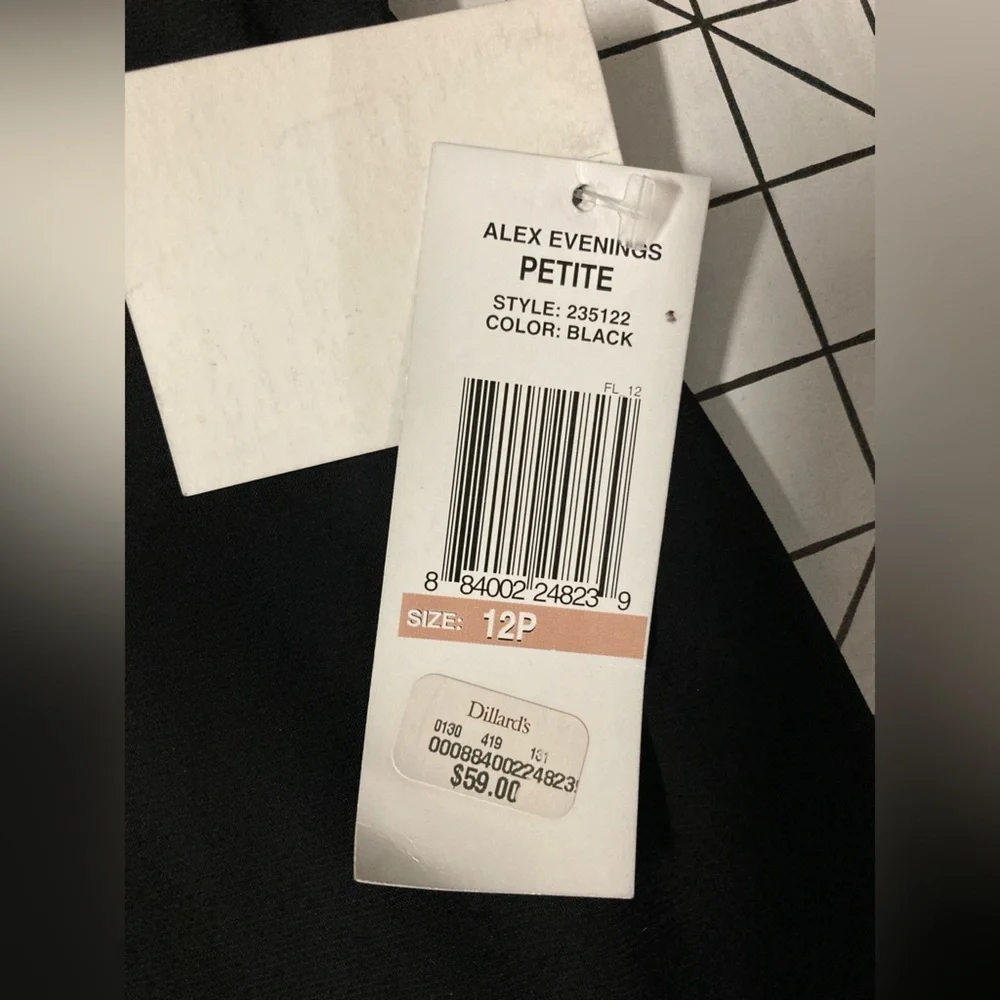 NWT Alex Evenings Women’s Size 12P Petite Black Pants - Picture 4 of 10